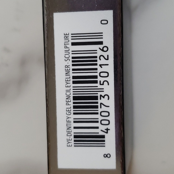 HAUS LABORATORIES by Lady Gaga: EYE-DENTIFY GEL PENCIL EYELINER, Sculpture - Picture 3 of 7